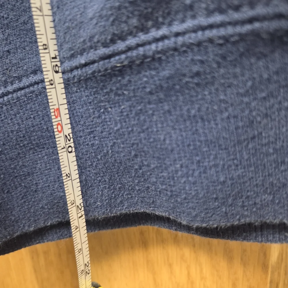 Vintage Walt Disney World Youth Sweatshirt - Picture 5 of 9